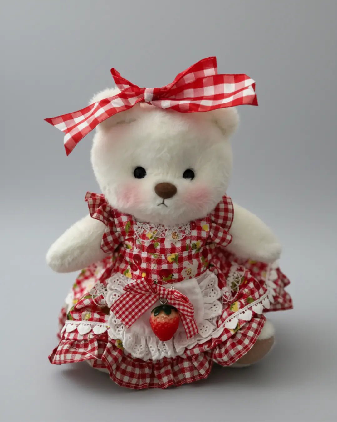 Ursulet Handmade Premium cu Hainute Personalizabile - FluffyCuddle - 